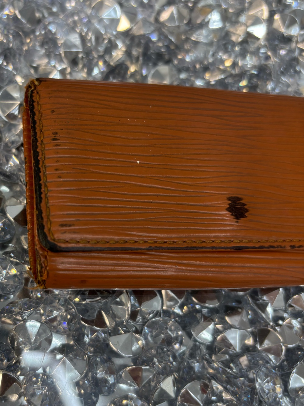 Louis Vuitton Brown Epi Leather Key Case - Picture 8 of 11